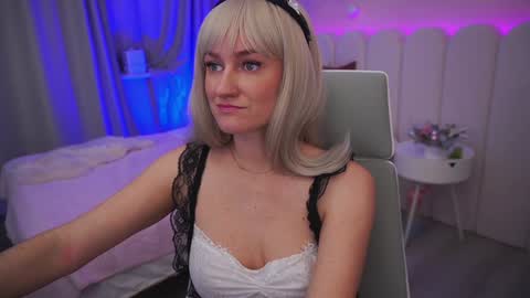 Snapshot of ice_kitty chatting on 22, 12, 2024 ice_kitty online show from 22, 12, 2024