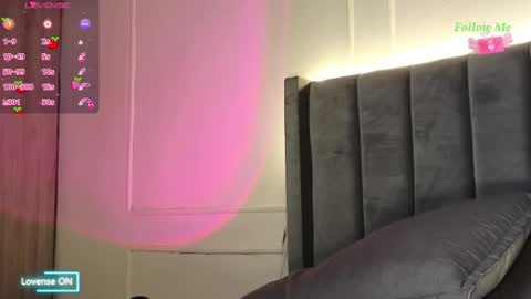 Snapshot of ice_princess__ chatting on 2, 11, 2025 Crystall online show from 2, 11, 2025