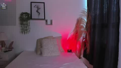 ice_y_abigail online show from 4, 10, 2025