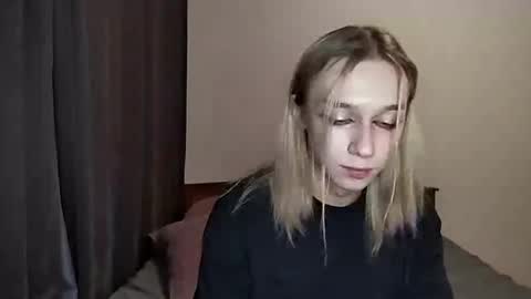 Snapshot of icebenz chatting on 25, 11, 2025 Jade online show from 25, 11, 2025