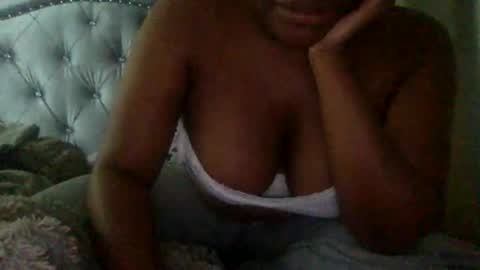 Snapshot of icedcoffeex chatting on 21, 11, 2025 icedcoffeex online show from 21, 11, 2025