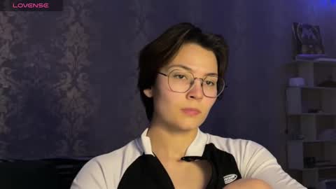 Ksenia online show from 15, 4, 2026