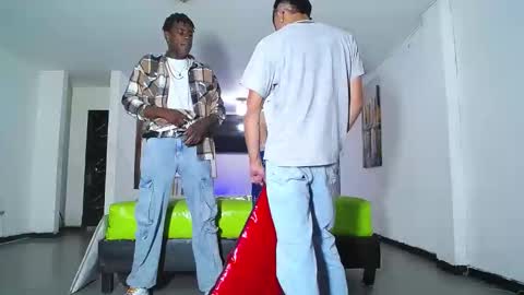 THOMAS AND DAMIAND online show from 1, 10, 2025