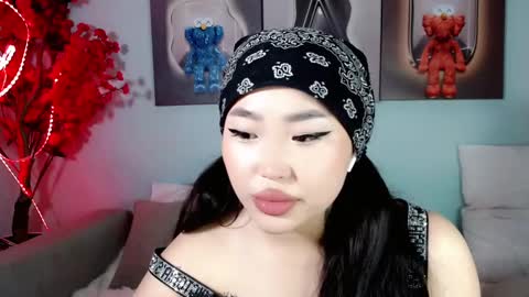 Snapshot of ichiben chatting on 24, 12, 2024 ichiben online show from 24, 12, 2024