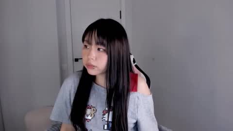 Hitomi   online show from 13, 10, 2025