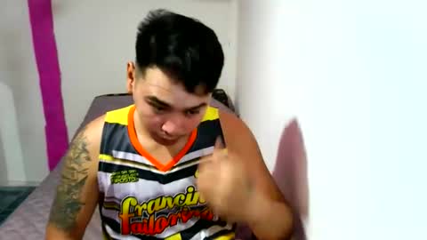 Snapshot of iconic_vince chatting on 14, 9, 2025 iconic_vince online show from 14, 9, 2025