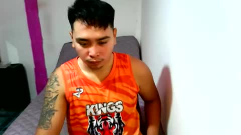 Snapshot of iconic_vince chatting on 15, 9, 2025 iconic_vince online show from 15, 9, 2025