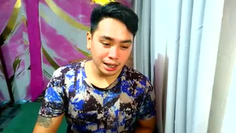 Snapshot of iconic_vince chatting on 28, 9, 2025 iconic_vince online show from 28, 9, 2025