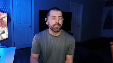 Snapshot of icy_ivy chatting on 28, 2, 2025 Ivan online show from 28, 2, 2025