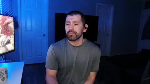 Snapshot of icy_ivy chatting on 2, 3, 2025 Ivan online show from 2, 3, 2025