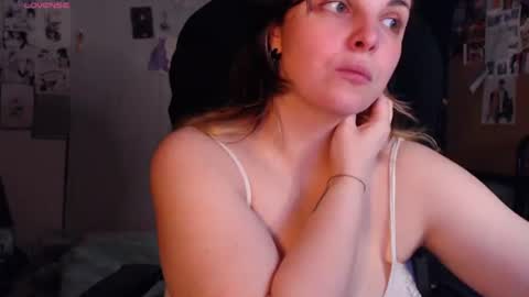 Snapshot of idontknowwhyjojo chatting on 29, 6, 2026 Saya online show from 29, 6, 2026