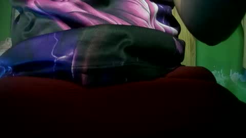 Nicolas online show from 5, 4, 2026