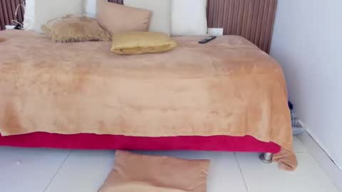 Snapshot of ifis_tiresia1 chatting on 14, 1, 2025 ifis online show from 14, 1, 2025