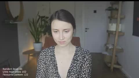 Belle online show from 30, 10, 2025