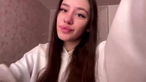 Sofy online show from 27, 4, 2026