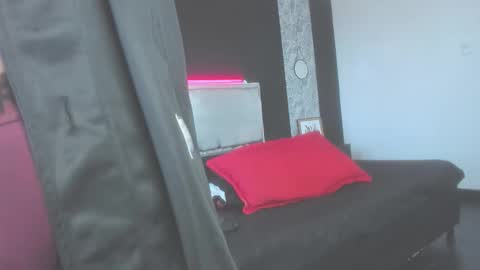 ihat_s7s online show from 26, 3, 2026