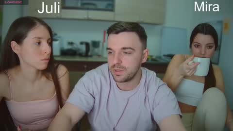 Julia and Mira online show from 19, 2, 2025