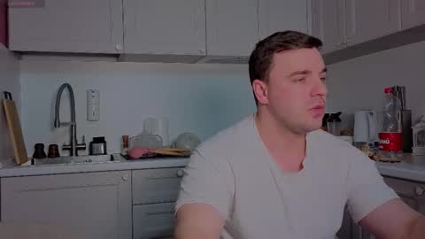 Julia and Mira online show from 18, 12, 2025