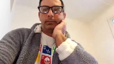 Snapshot of ihtiandar1008 chatting on 15, 2, 2025 ihtiandar1008 online show from 15, 2, 2025