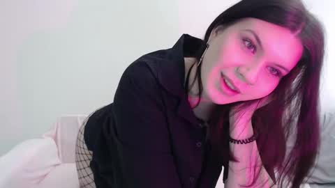 Vella online show from 29, 9, 2025