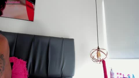 Snapshot of iisabella_noa chatting on 5, 6, 2026 Isabella online show from 5, 6, 2026
