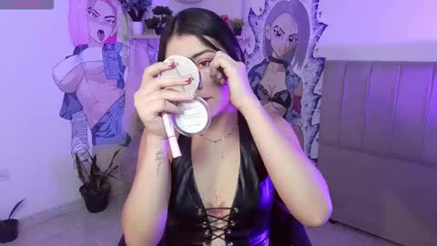 ilayra_smith online show from 6, 11, 2025