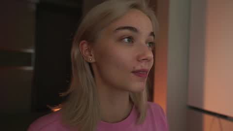 ileanacampbel online show from 8, 12, 2024