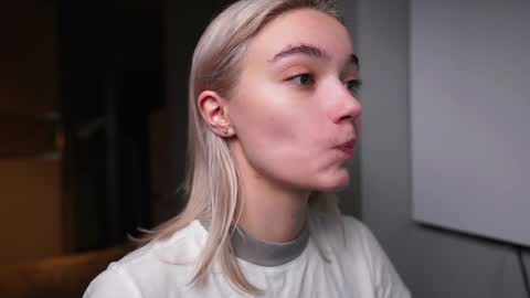 ileanacampbel online show from 19, 12, 2024