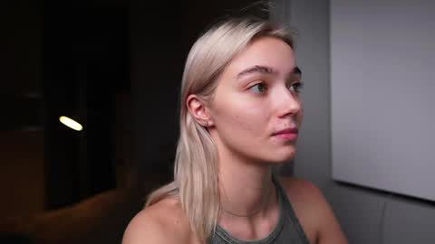 ileanacampbel online show from 24, 12, 2024