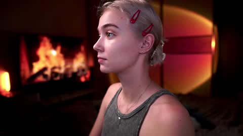 ileanacampbel online show from 12, 1, 2025