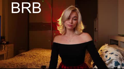 ileanacampbel online show from 3, 2, 2025