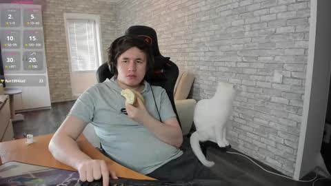 iliaskris online show from 2, 3, 2025