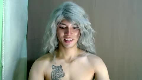 Snapshot of ill_moan_foryouxx chatting on 14, 12, 2025 QUEEN KATH online show from 14, 12, 2025