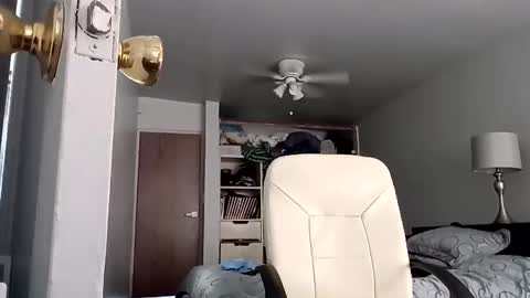 Snapshot of ilovebigbuttsforfucking chatting on 24, 10, 2025 ilovebigbuttsforfucking online show from 24, 10, 2025