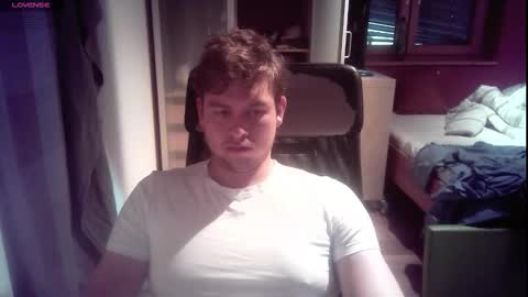 iloveyoutoo2000 online show from 22, 11, 2025