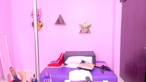 Snapshot of im_a_slut40 chatting on 7, 3, 2025 im_a_slut40 online show from 7, 3, 2025