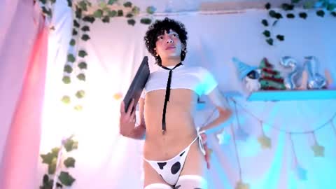 Snapshot of im_alejo chatting on 7, 7, 2026 Alejo independent model online show from 7, 7, 2026