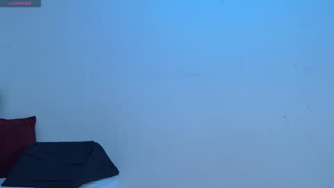 Snapshot of im_aurora_ chatting on 18, 12, 2025 aurora online show from 18, 12, 2025