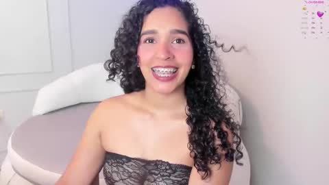 Belinda Mesa  online show from 23, 9, 2025