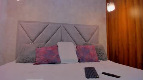 Manu  online show from 9, 3, 2026