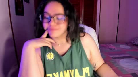 Snapshot of im_meii chatting on 23, 11, 2025 mei mei uwu online show from 23, 11, 2025