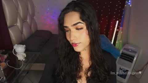 Snapshot of im_miabigass chatting on 1, 7, 2026 Mishell Martinez INSTAGRAM im mishellbigass online show from 1, 7, 2026