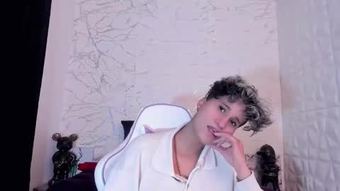 Snapshot of im_milan_rs chatting on 8, 3, 2025 im_milan_rs online show from 8, 3, 2025