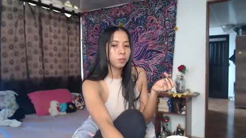 Cutie pie online show from 27, 10, 2025