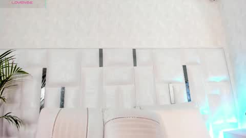 Nika online show from 14, 12, 2025