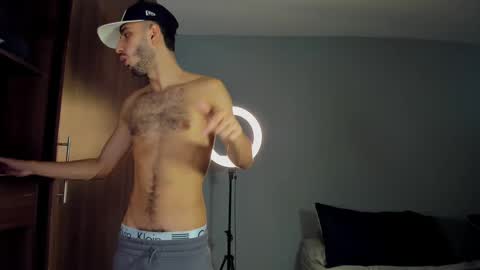 Snapshot of im_paul_ chatting on 24, 9, 2025 Paul online show from 24, 9, 2025