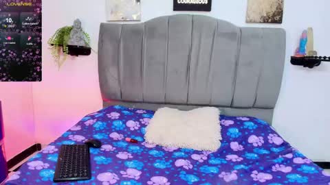 Snapshot of im_riley_ chatting on 28, 4, 2026 im_riley_ online show from 28, 4, 2026