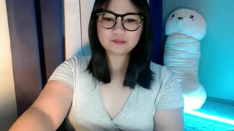 Snapshot of im_ur_cutiewife chatting on 24, 10, 2025 cherryl online show from 24, 10, 2025
