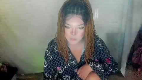 ella may online show from 27, 7, 2026