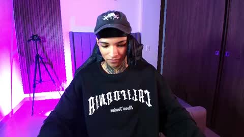 im_usuga online show from 7, 4, 2026